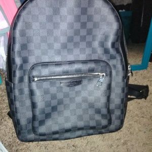 Louis Vuitton Damier